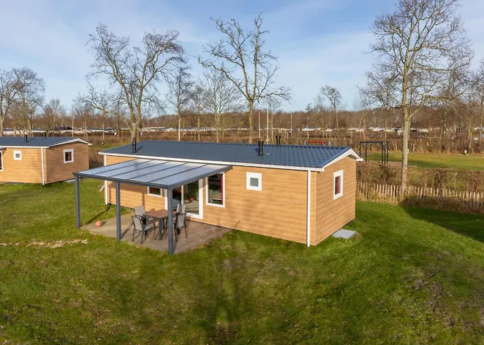 Chalet - Camping De Duinhoeve Bosdier - Maireweg 7 - Burgh-Haamstede